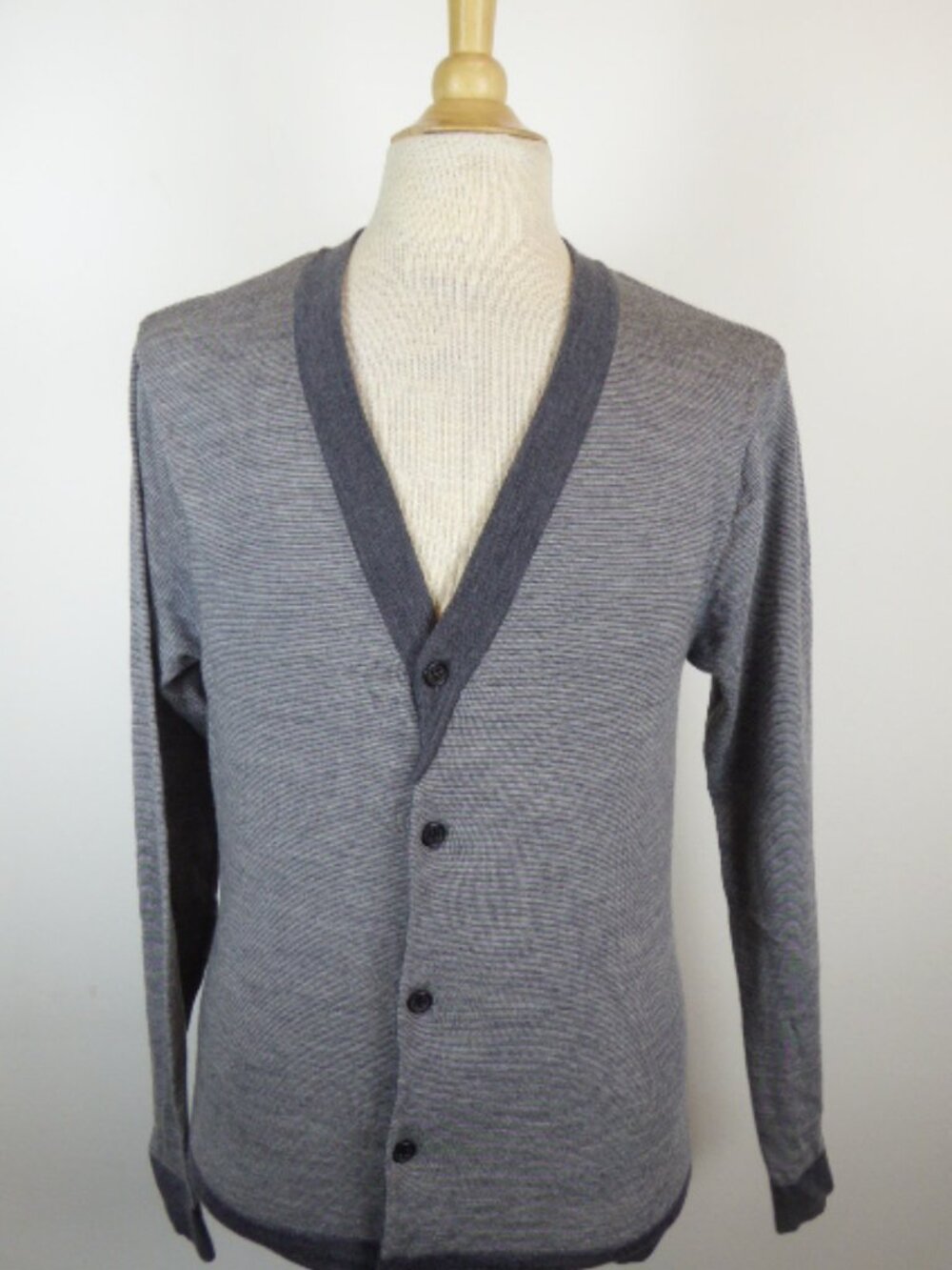 SHIPLEY & HALMOS merino wool cardigan pinstripe sweater xl